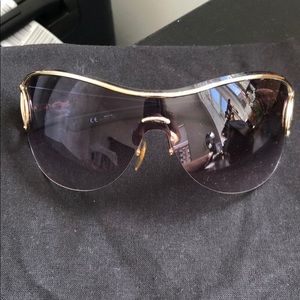 Gucci honeybee horsebit sunglasses
